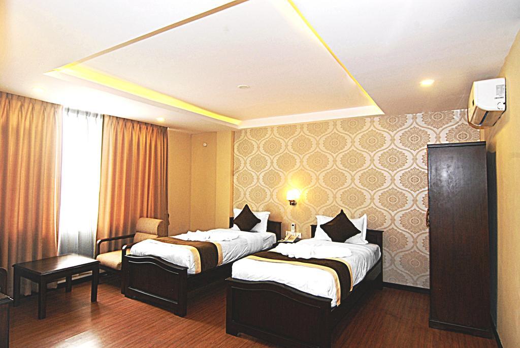 Kathmandu Grand Hotel Екстериор снимка