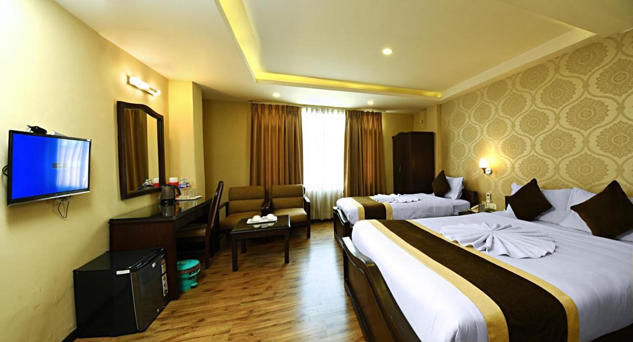 Kathmandu Grand Hotel Екстериор снимка